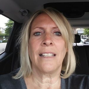 Meet your Posher, Debra